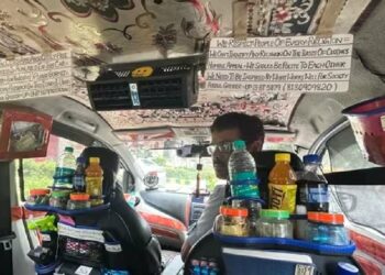 Delhi Uber Driver Offers Free WiFi Snacks First-Aid to Passengers