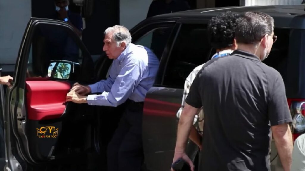 Ratan Tata in Land Rover Defender