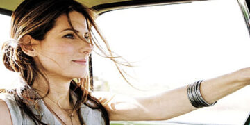 sandra bullock driving car