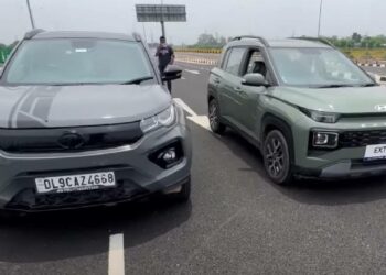 Tata Nexon vs Hyundai Exter Drag Race