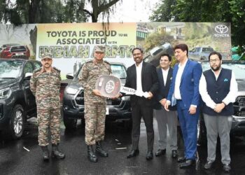 Toyota Hilux Indian Army