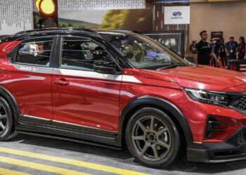 2023 honda wr-v modified-giias front three quarters