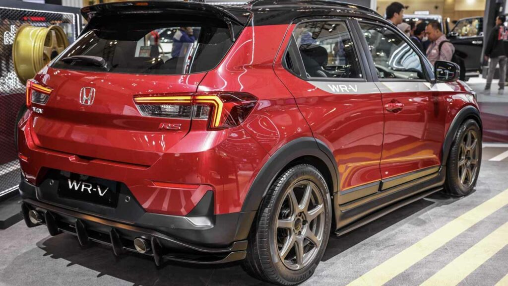 2023 honda wr-v modified giias rear three quarters