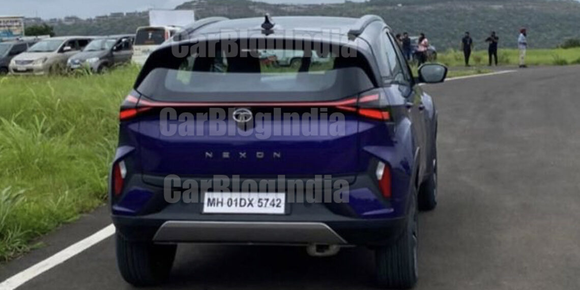 2023 tata nexon facelift rear connected taillamps