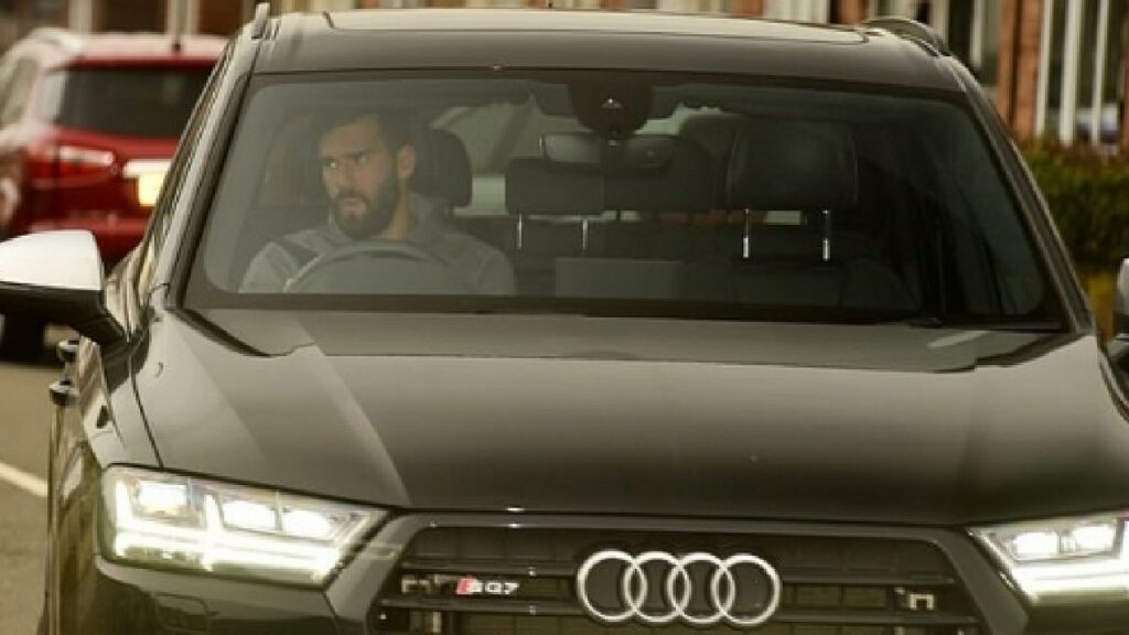 Alisson Becker with Audi Sq7