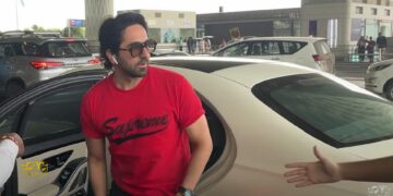 Ayushmann Khurrana in Mercedes S450