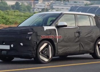kia ev4 front three quarters spy image