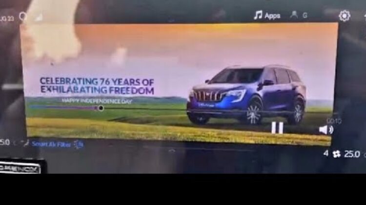 Mahindra XUV700 Happy Independence Day