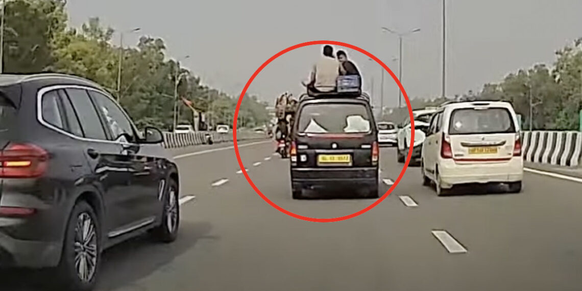 passengers maruti ecco roof