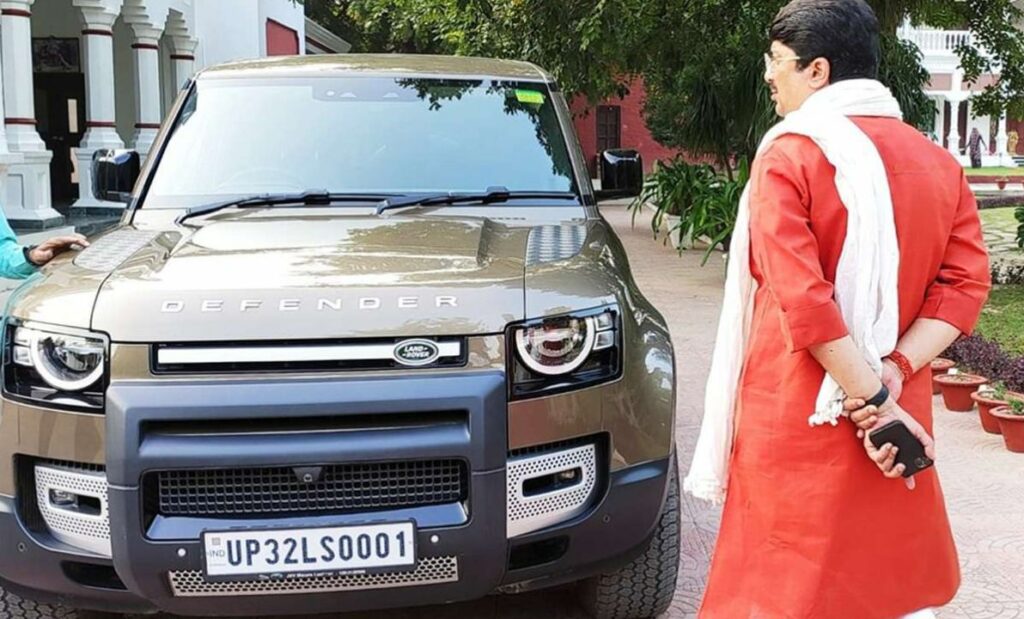Raja Bhaiya Land Rover Defender