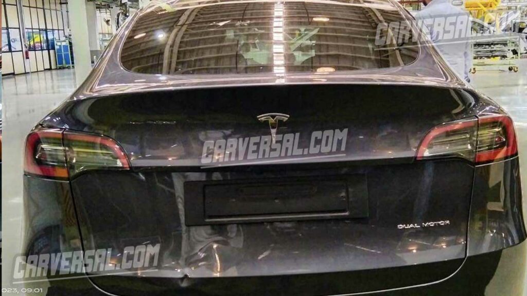 Tesla model y rear Mahindra factory