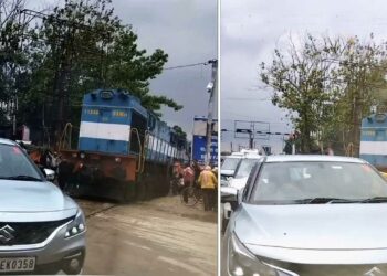 train stuck traffic jam varanasi