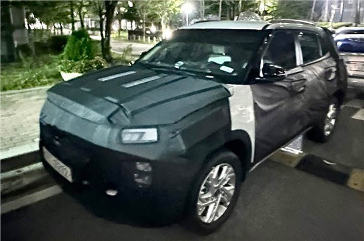 2024 hyundai creta facelift front three quarters south korea