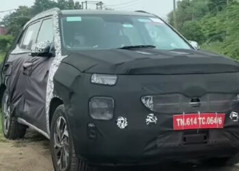 2024 Hyundai Creta Facelift Spied Camouflaged