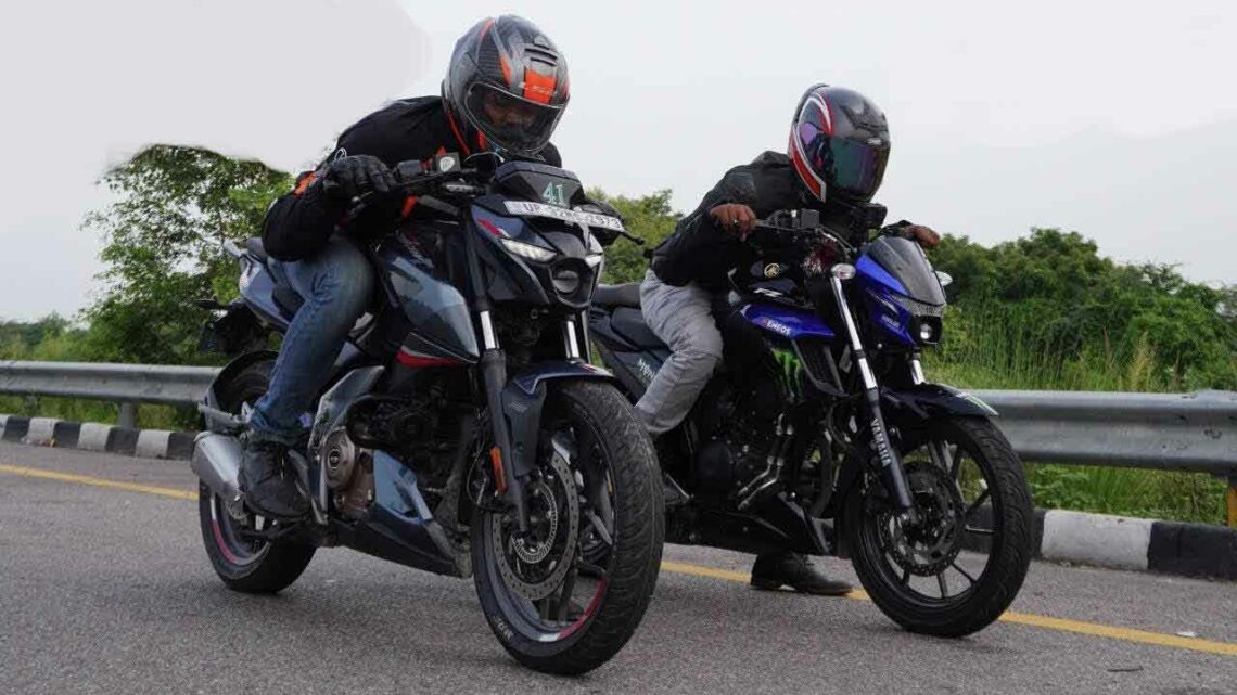 Yamaha FZ25 vs Bajaj Pulsar N250 Drag Race