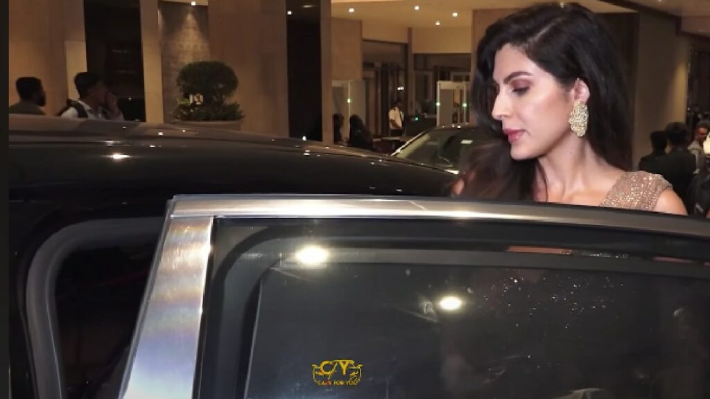 Elnaaz Norouzi in her Mercedes Maybach S580
