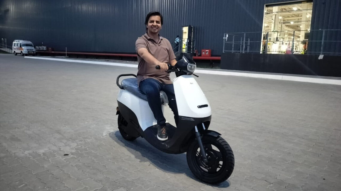 Ola S1x Electric Scooter Production Version Revealed by Bhavish Aggarwal
