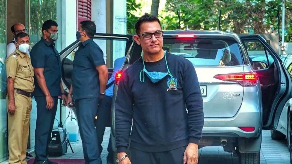 aamir khan toyota fortuner