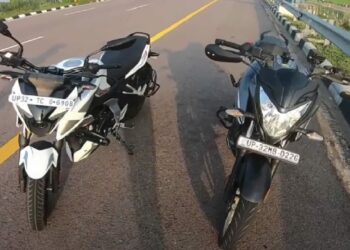 Bajaj Pulsar N150 vs NS160 Drag Race