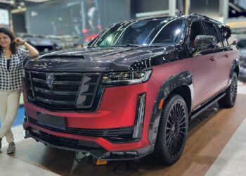 Indian Vlogger Details 2023 Modified Cadillac Escalade