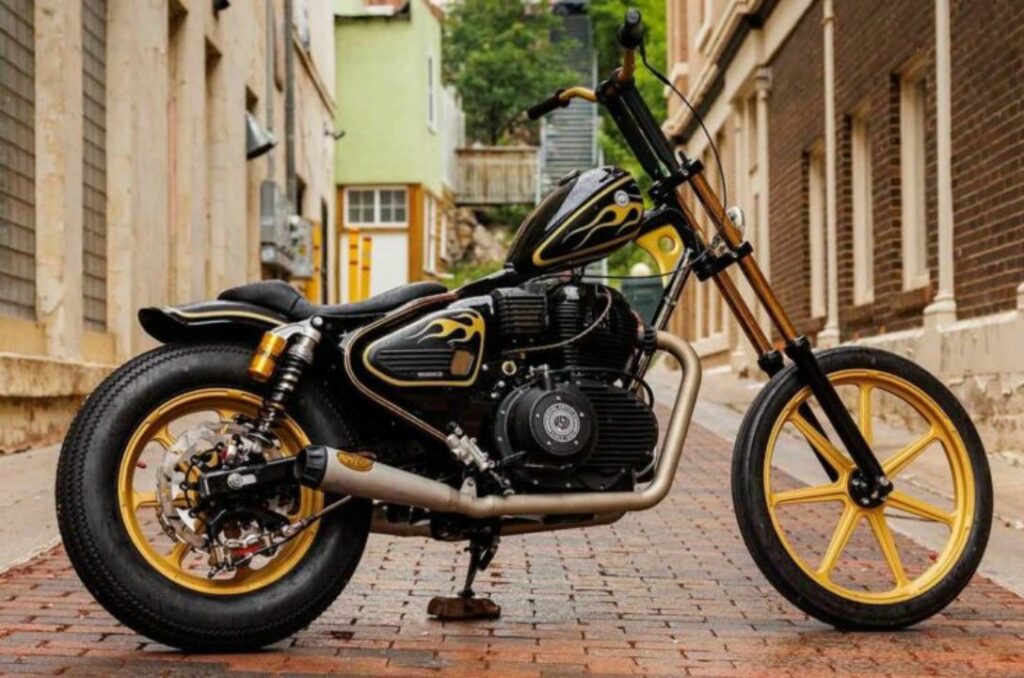 Royal Enfield Super Meteor 650 American Chopper Edition