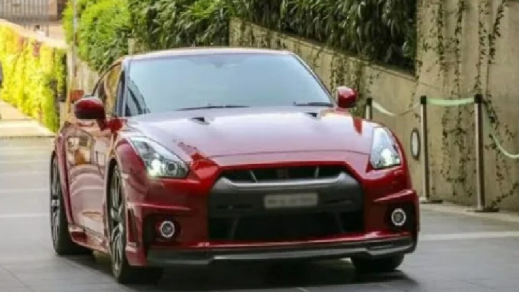 Nissan GT-R