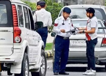 GRAP III Impletemnted: BS3 petrol bs4 diesel cars