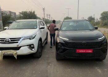 Toyota Fortuner vs Tata Harrier Facelift Drag Race