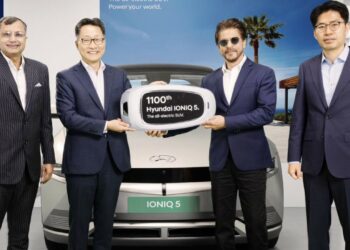 Hyundai Ioniq 5 1100 Units Sale Sharukh Khan Tarun Garg