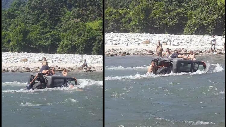 Mahindra Thar River Rescue