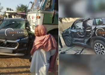 Truck Hits Maruti Grand Vitara