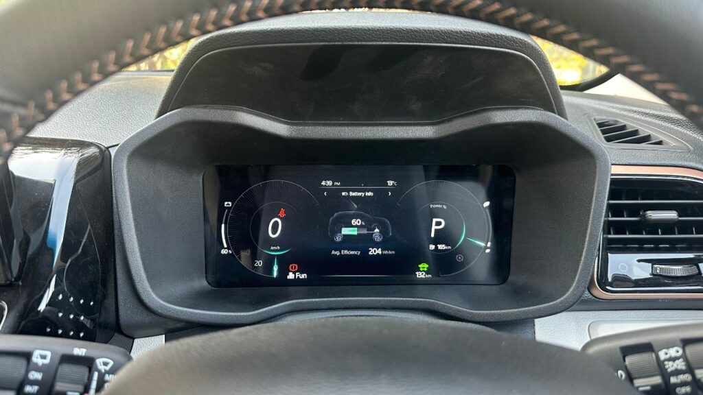 2024 Mahindra Xuv400 Digital Instrument Cluster