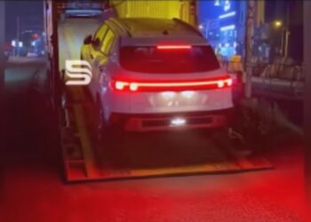 New Hyundai Creta Unloading Dealership Stockyard