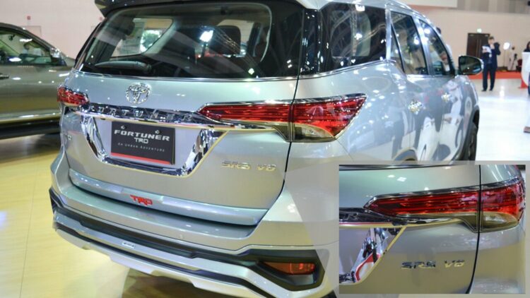 Toyota Fortuner 4.0 V6 UAE Rear Three Quarters Badge