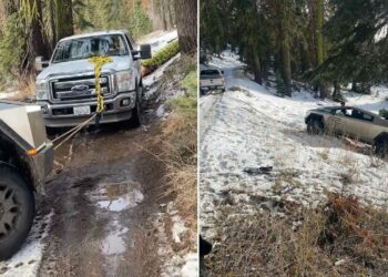 Ford Pickup Truck Pulls Tesla Cybertruck