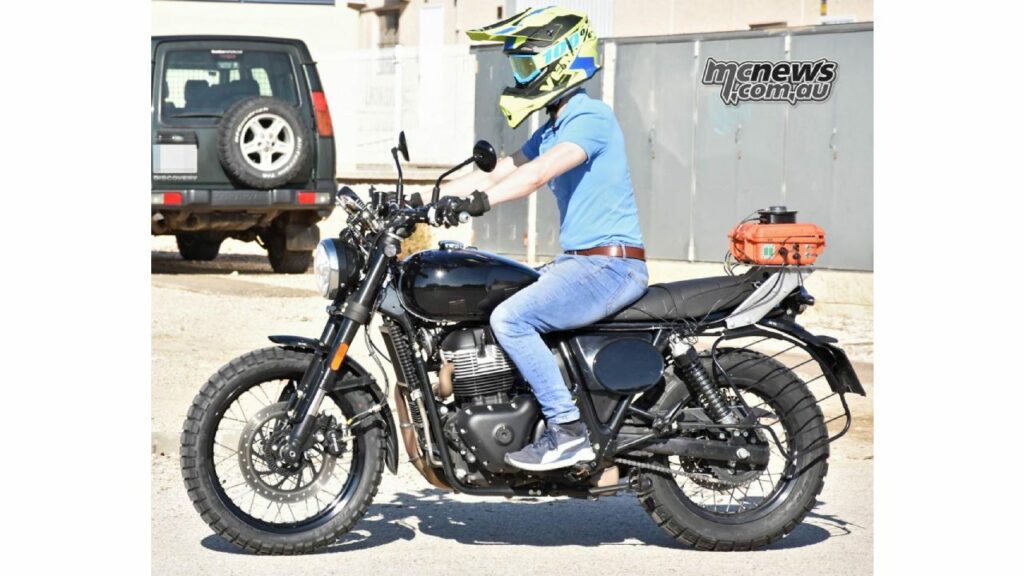 Royal Enfield Scrambler 650 Spied