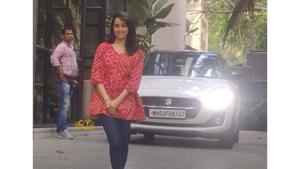 Shraddha Kapoor with her Maruti Swift