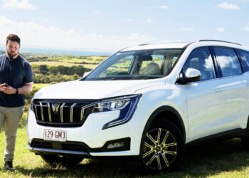 2024 Mahindra XUV700 Review by Australian Expert