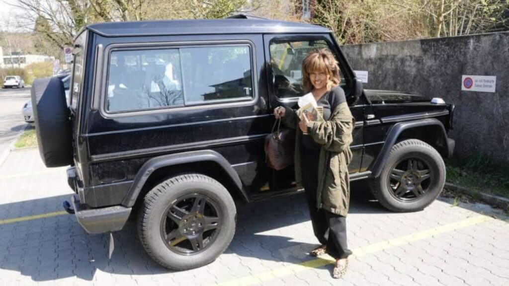 Tina Turner 1985 Mercedes G class