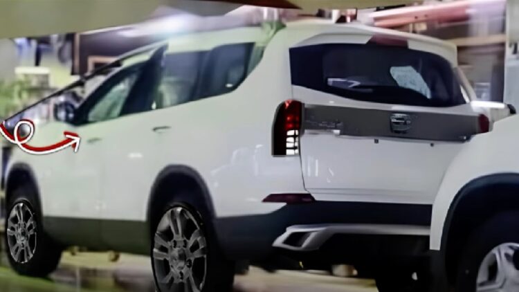 Tata Safari Storme Leaked Online