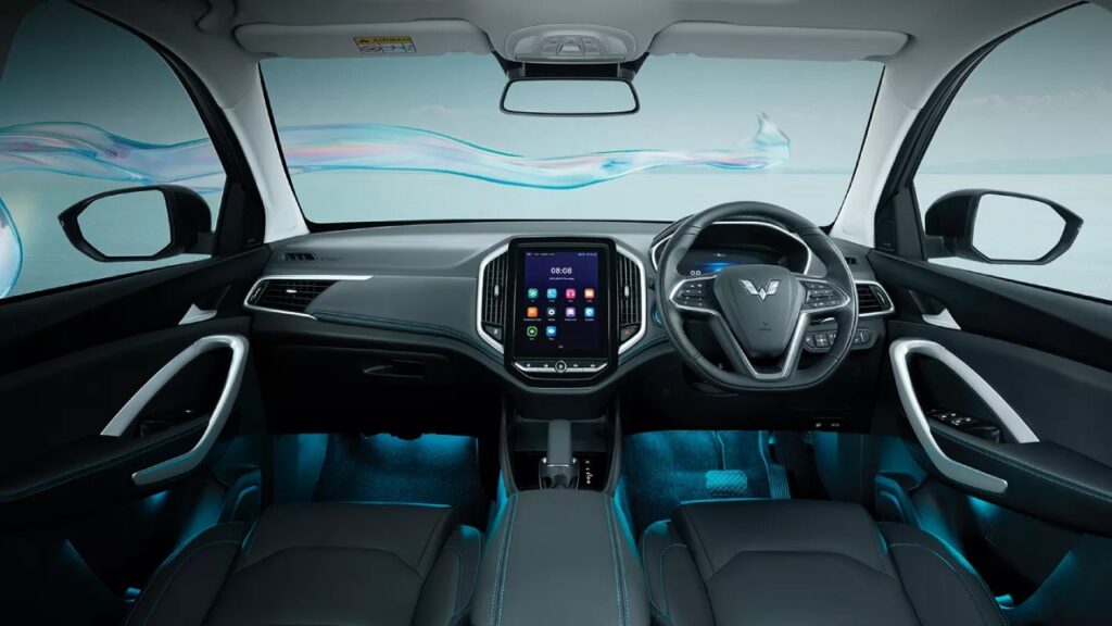 Wuling Almaz Rs Interior