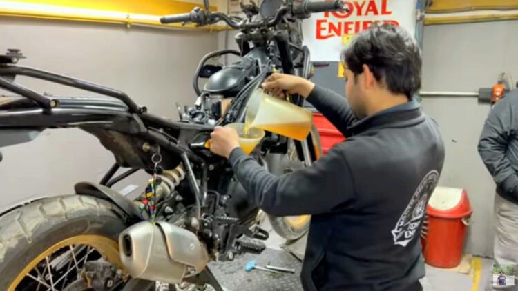 2024 Royal Enfield Himalayan 452 Service Centre