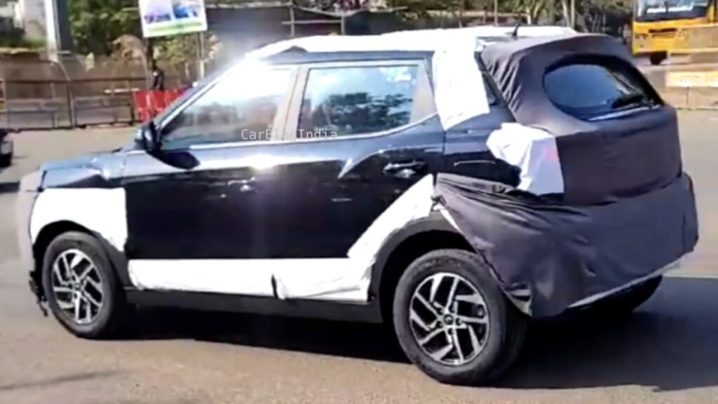 Production-Spec Mahindra XUV300 Facelift Rear Three-quarters