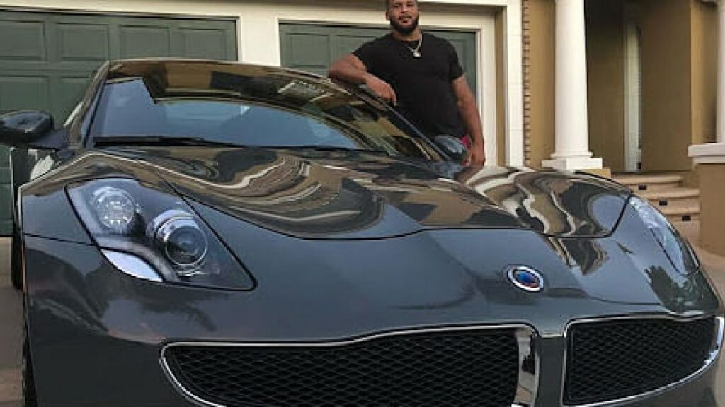 Fisker Karma of Aaron Donald