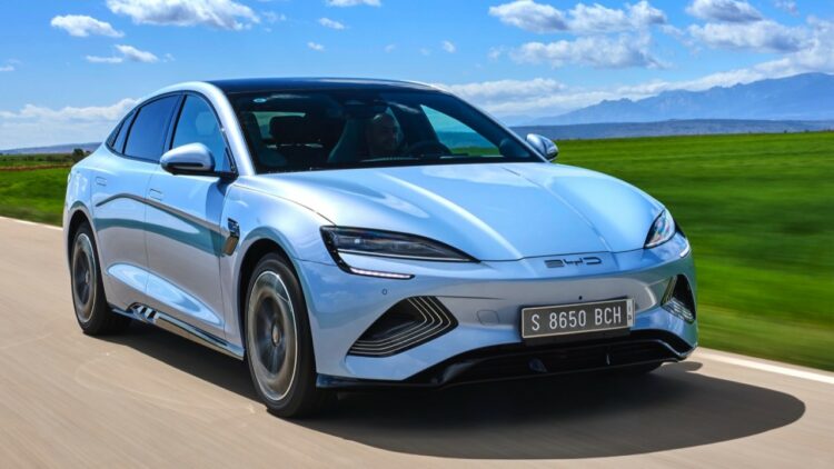 BYD Seal Front Three Quarters