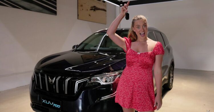 Matthew Hayden Daughter Mahindra Xuv700