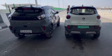 Tata Nexon vs Punch EV Drag Race