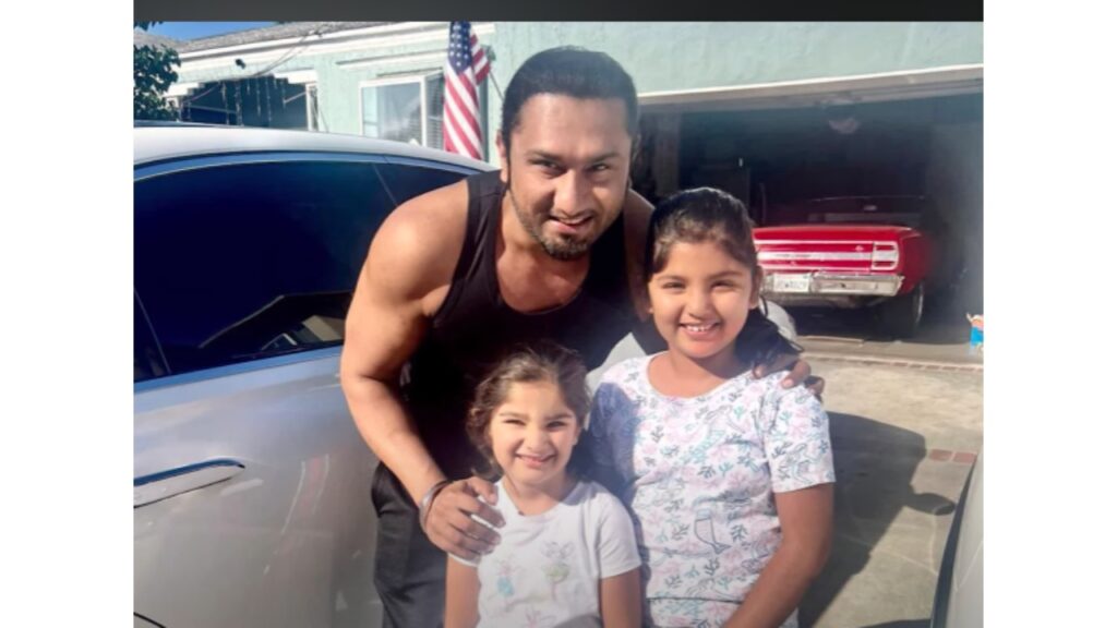 Honey Singh with his Mercedes-Benz S350d