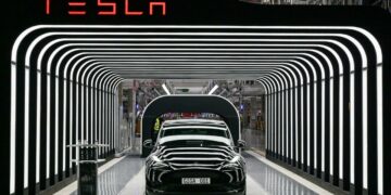 Tesla RHD Cars Germany Exports India - 2