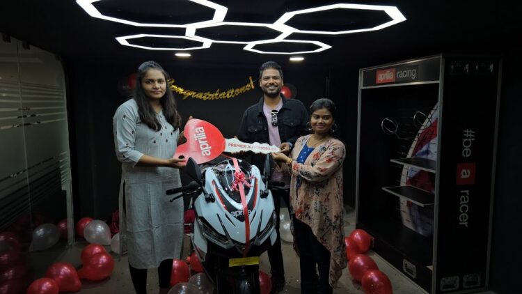 Aprilia Rs 457 First Delivery India